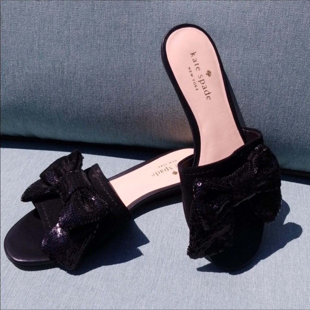 NIB Kate Spade Suede & Sequined Bow Sandals 6